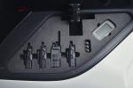 Land Rover Discovery Project Hero 2017 года